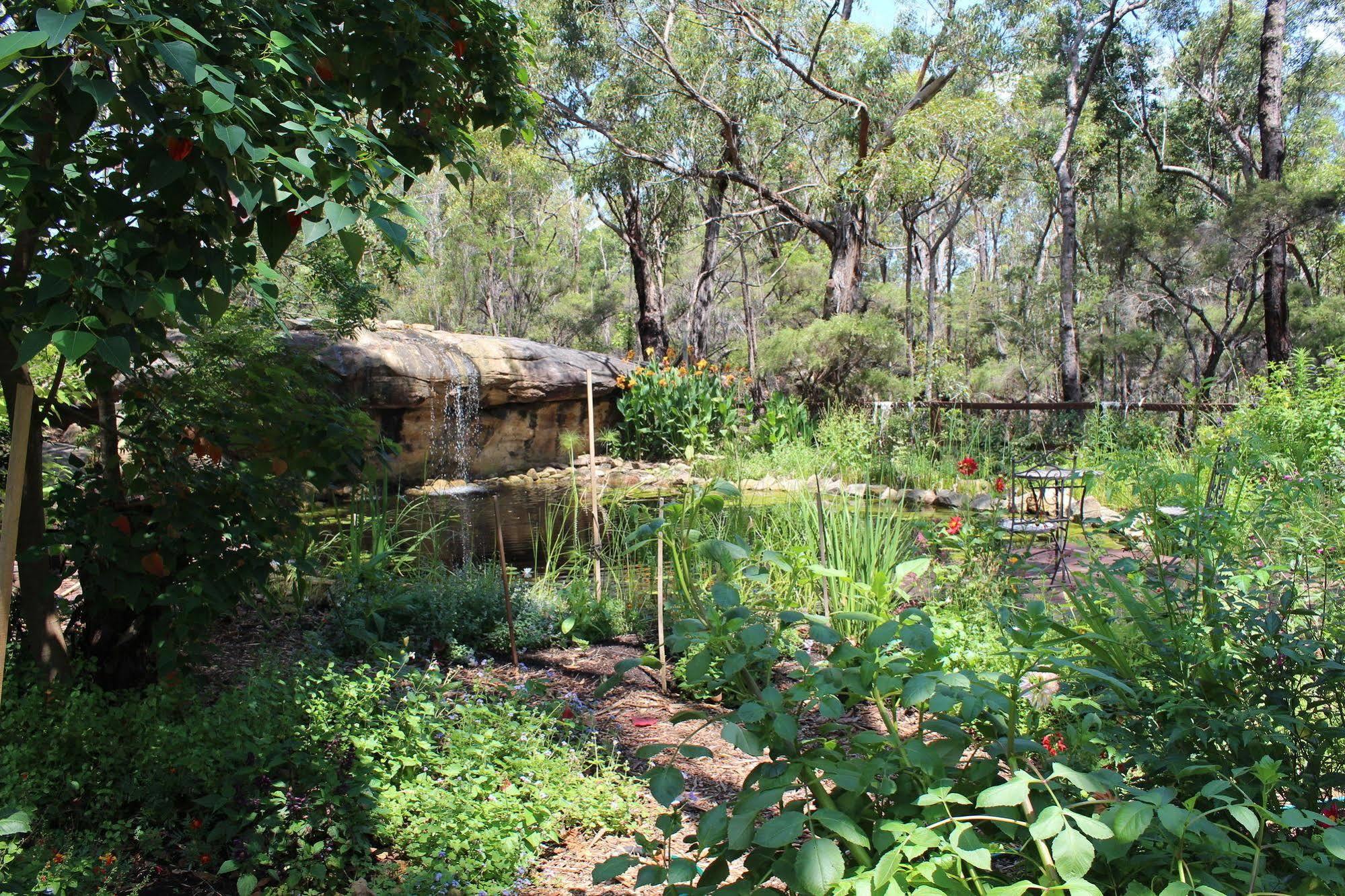 Storey Grange Srpingwood Exterior foto